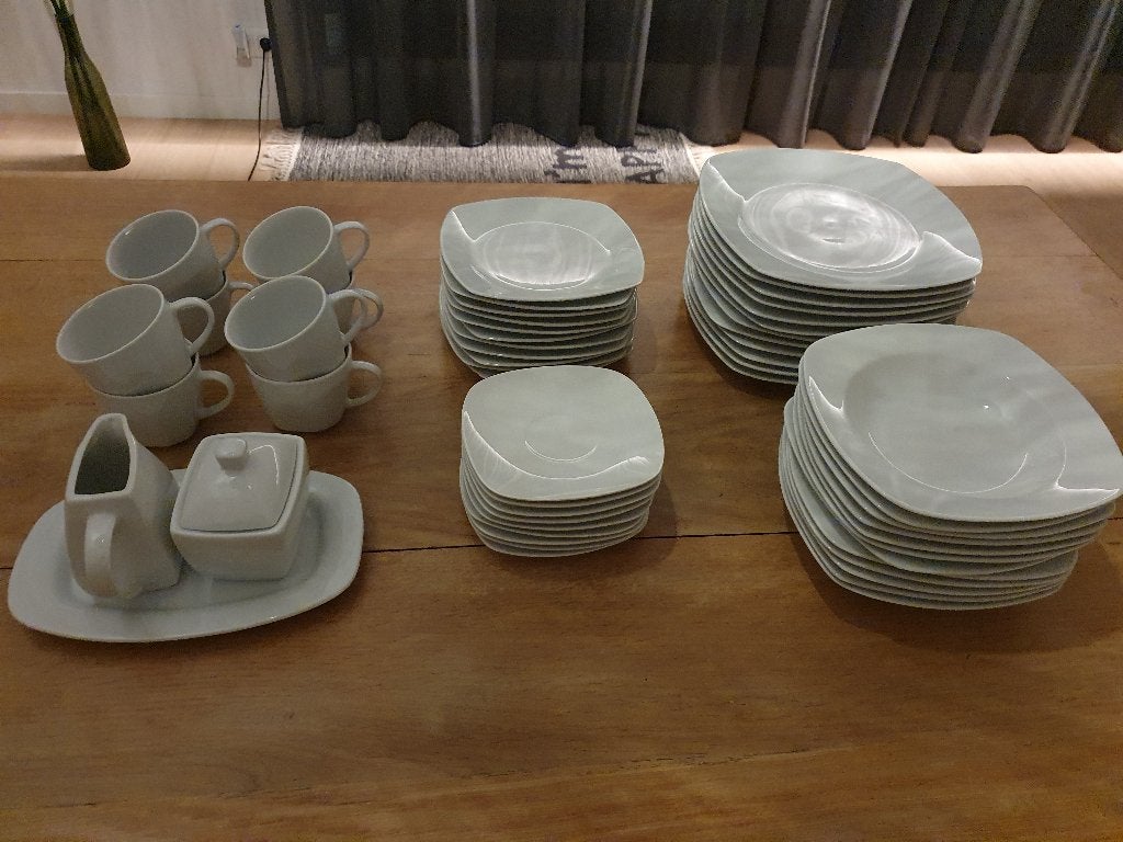 Modern wit servies, Ophalen, Gebruikt, Overige merken, Modern