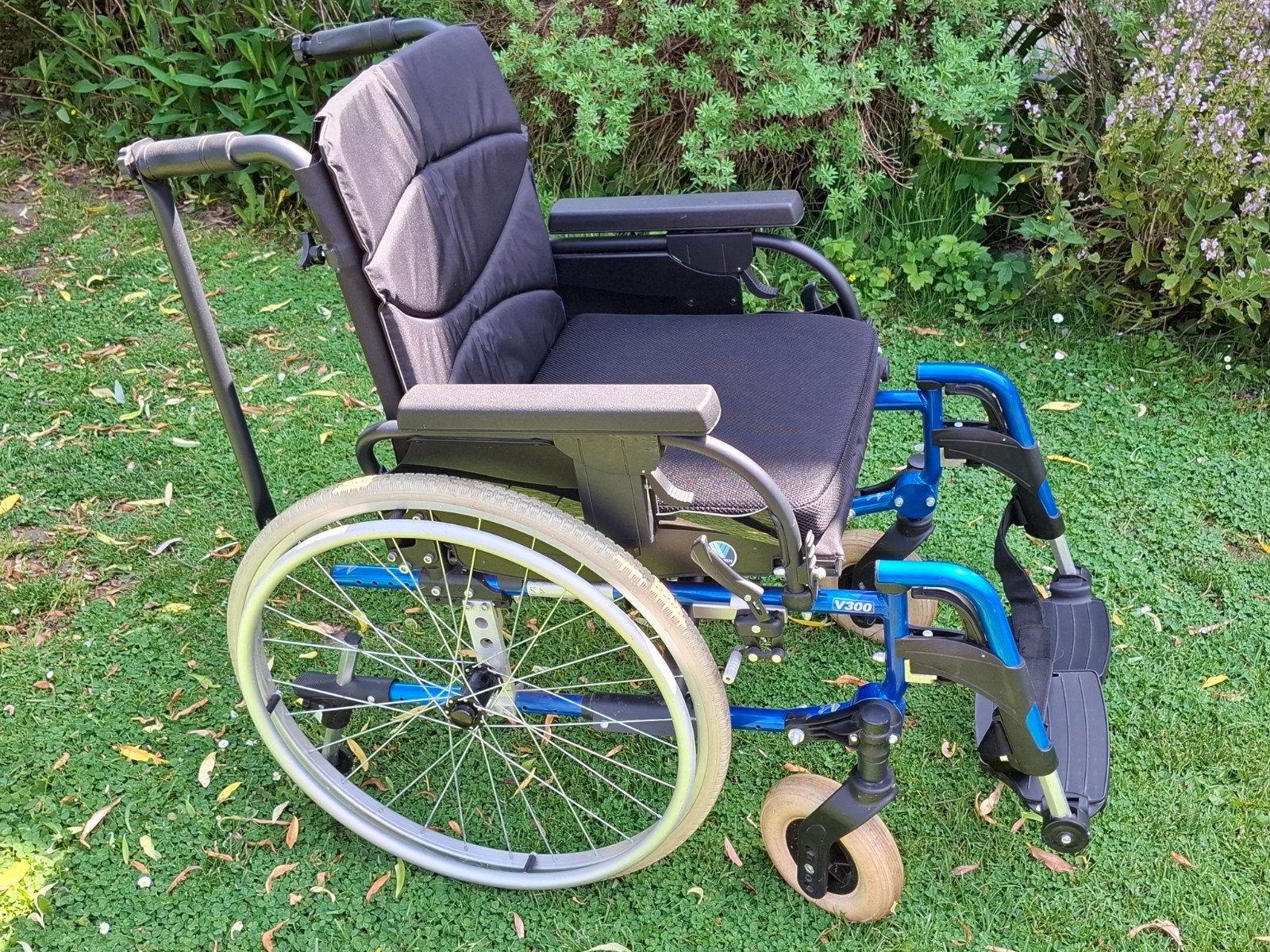 Chaise roulante, Divers, Chaises roulantes