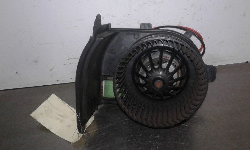 KACHEL VENTILATORMOTOR Renault Clio II (BB / CB), Gebruikt, Renault