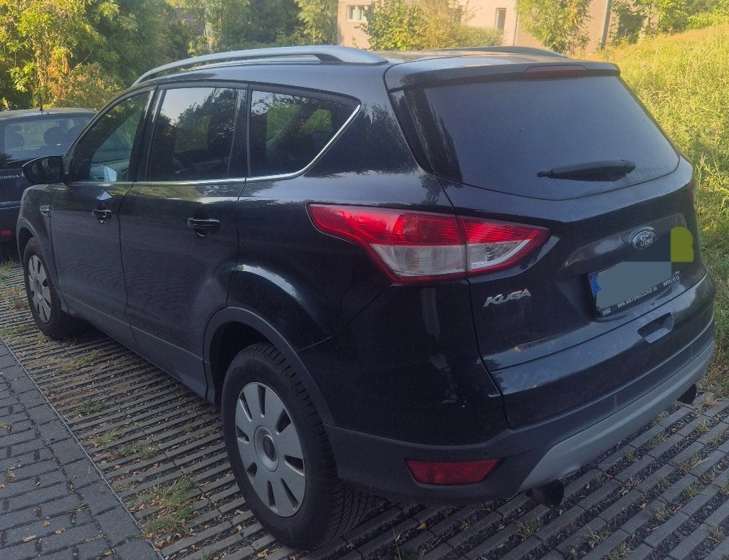Ford Kuga – 318 000 km – roule – FAP à prévoir – 3 250 €, Autos, Ford, Achat, Boîte manuelle, Noir, 5 portes