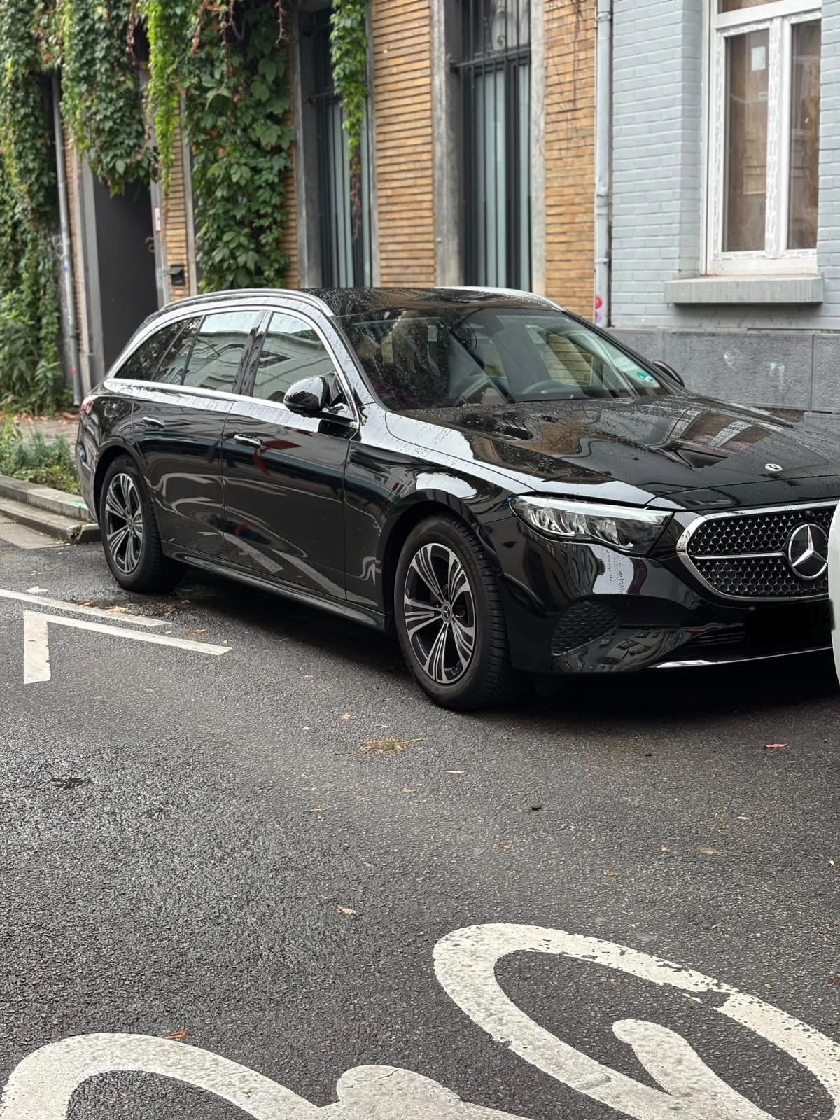 Mercedes benz E200 benzin 2025, Achat, Euro 6, Noir, 5 portes