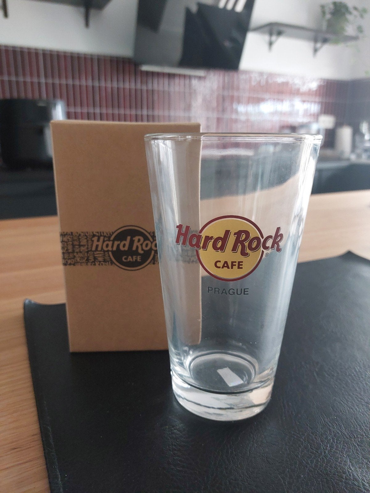 Hard Rock Café-glas Prague, Ophalen of Verzenden, Nieuw, Frisdrankglas