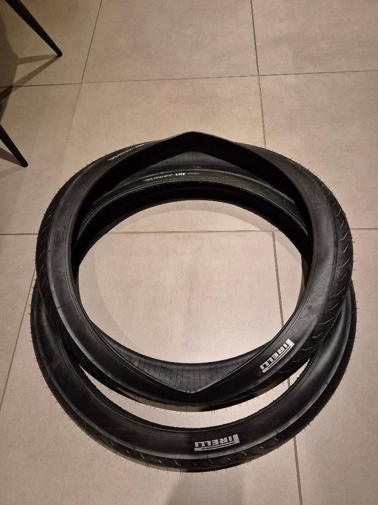 St3 zomerbanden pirelli, Band, Nieuw, Rubber, Ophalen