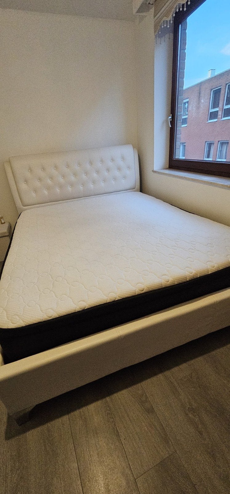 Lit double + matelas, Maison & Meubles, Chambre à coucher | Lits boxsprings, Enlèvement ou Envoi