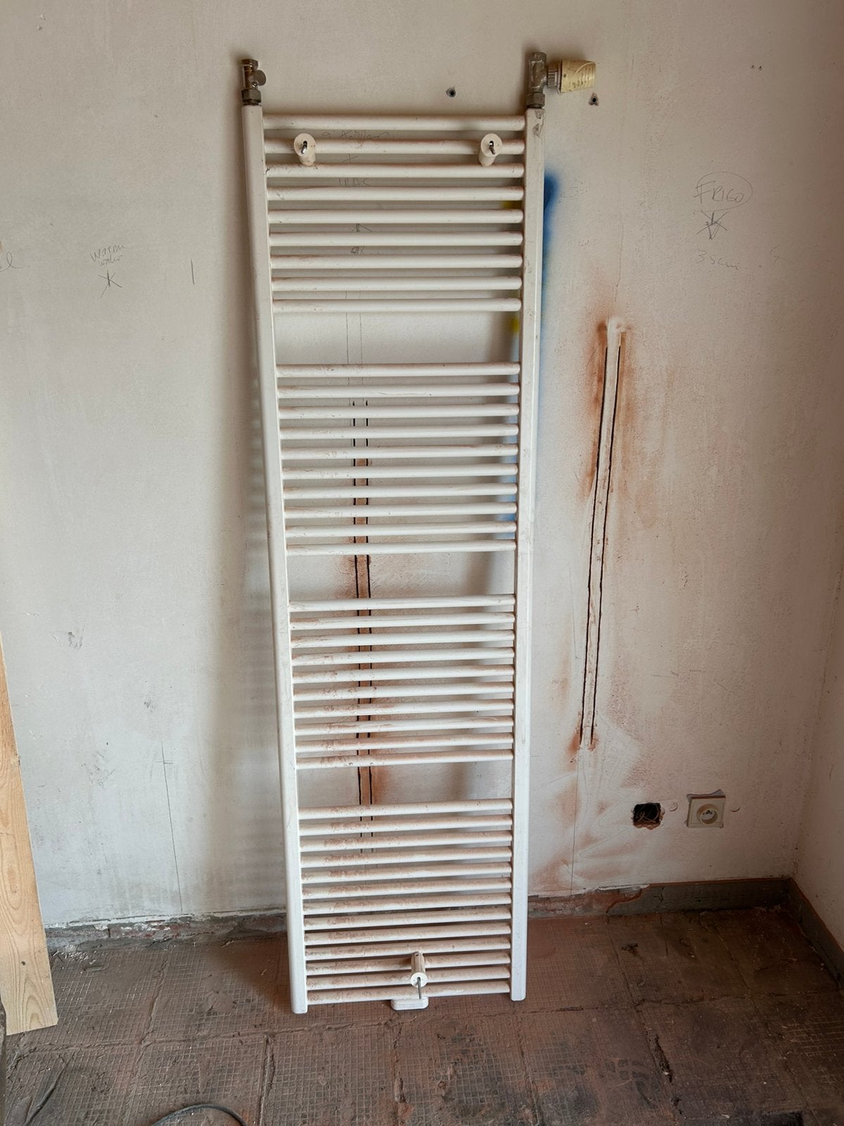 VASCO Handdoek radiator CV 180cm op 50cm, Ophalen, Gebruikt, Radiator, Minder dan 60 cm
