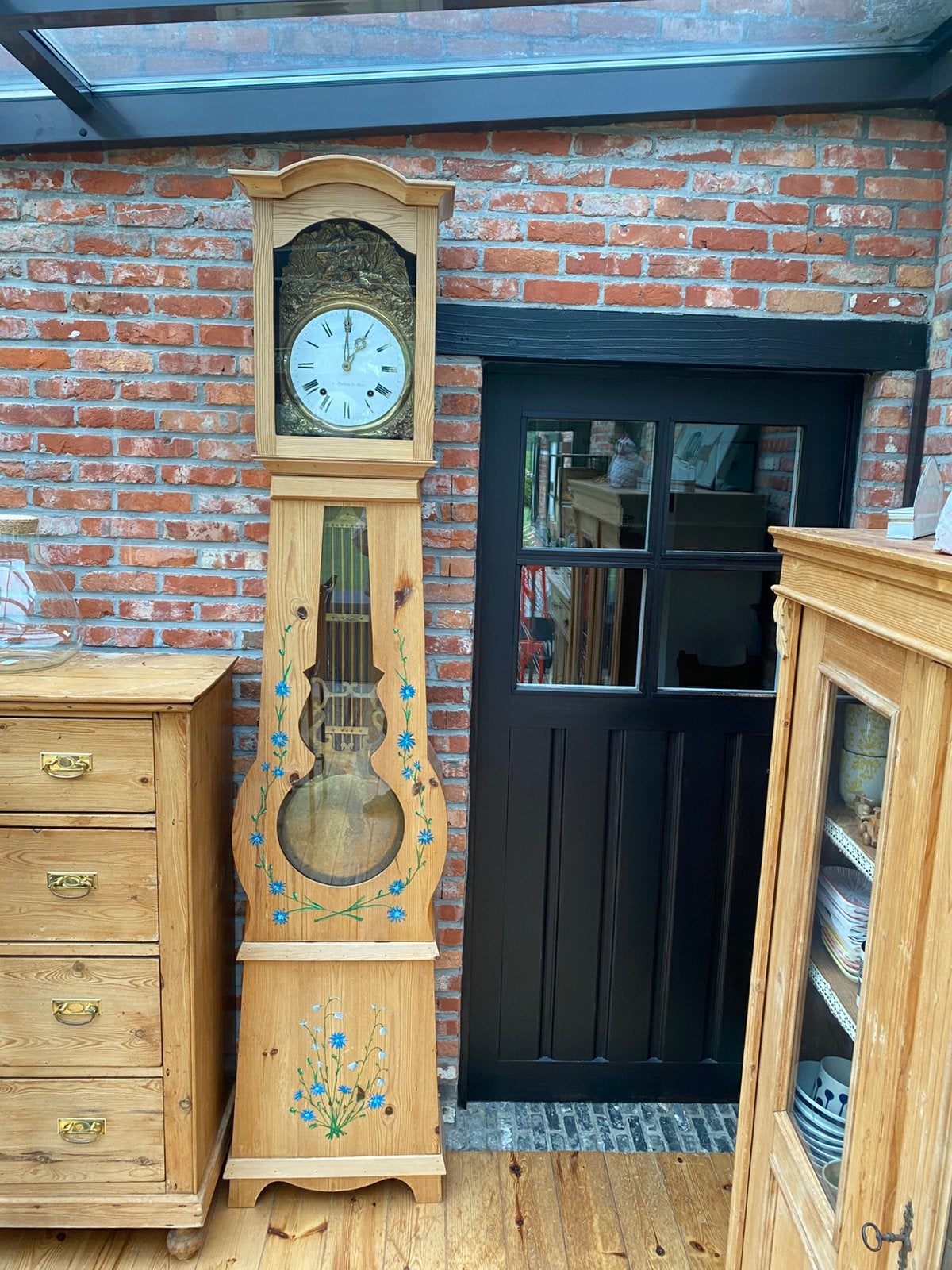 Horloge sur pied Comtoise, Enlèvement