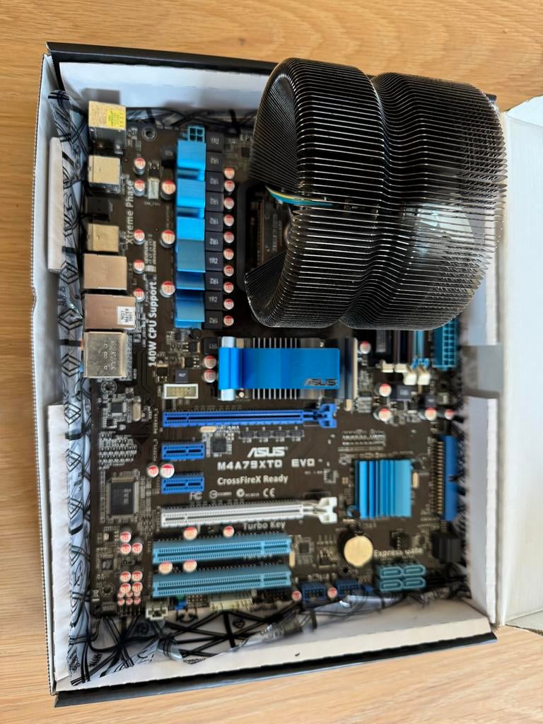 Carte mère processeur ram ddr 3, Informatique & Logiciels, Enlèvement, Comme neuf, DDR