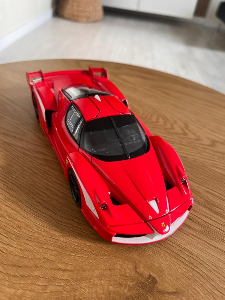 Ferrari FXX 2005 - 1/24, Ophalen of Verzenden, Zo goed als nieuw
