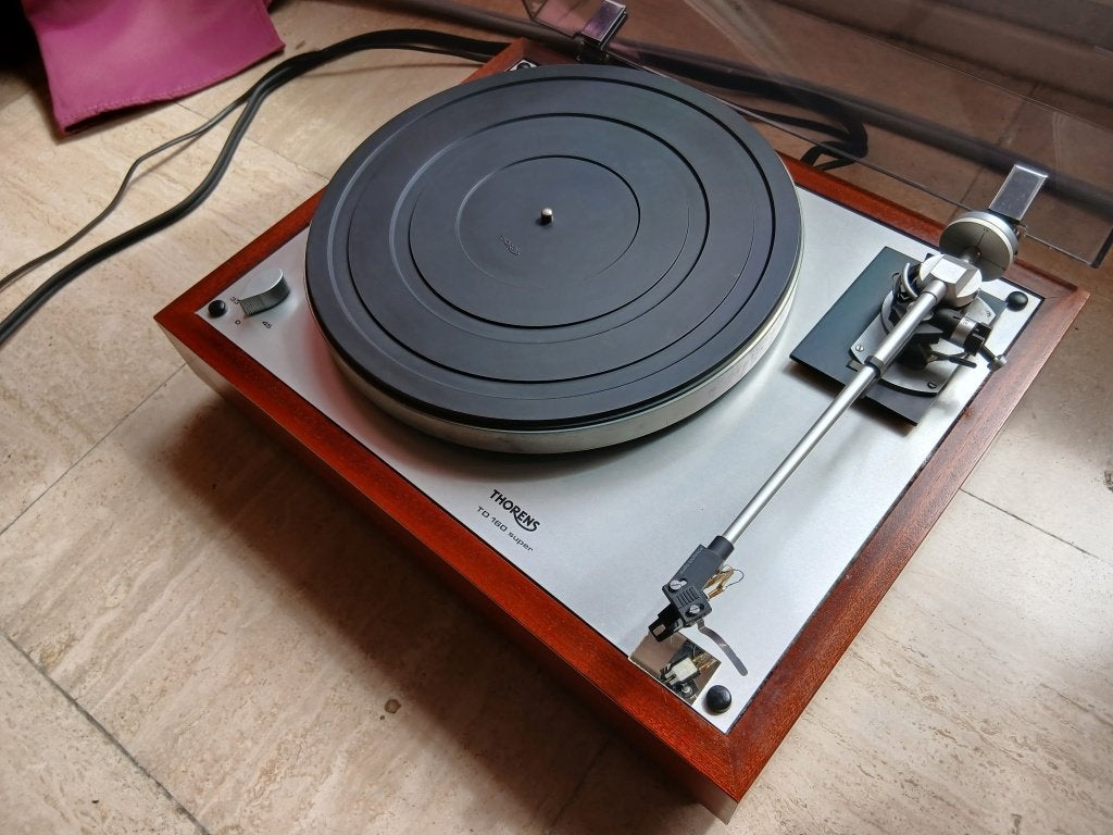 platine " Thorens TD 160 " Super " Bras Audio Technica, Audio, Tv en Foto, Platenspelers, Ophalen, Gebruikt, Platenspeler, Thorens