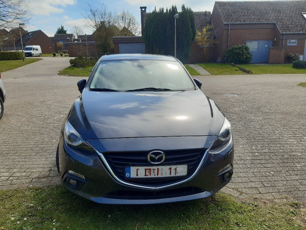 mazda 3 skyactiv g 105ch 2016, 5 portes, Particulier, 1500 cm³, Tissu