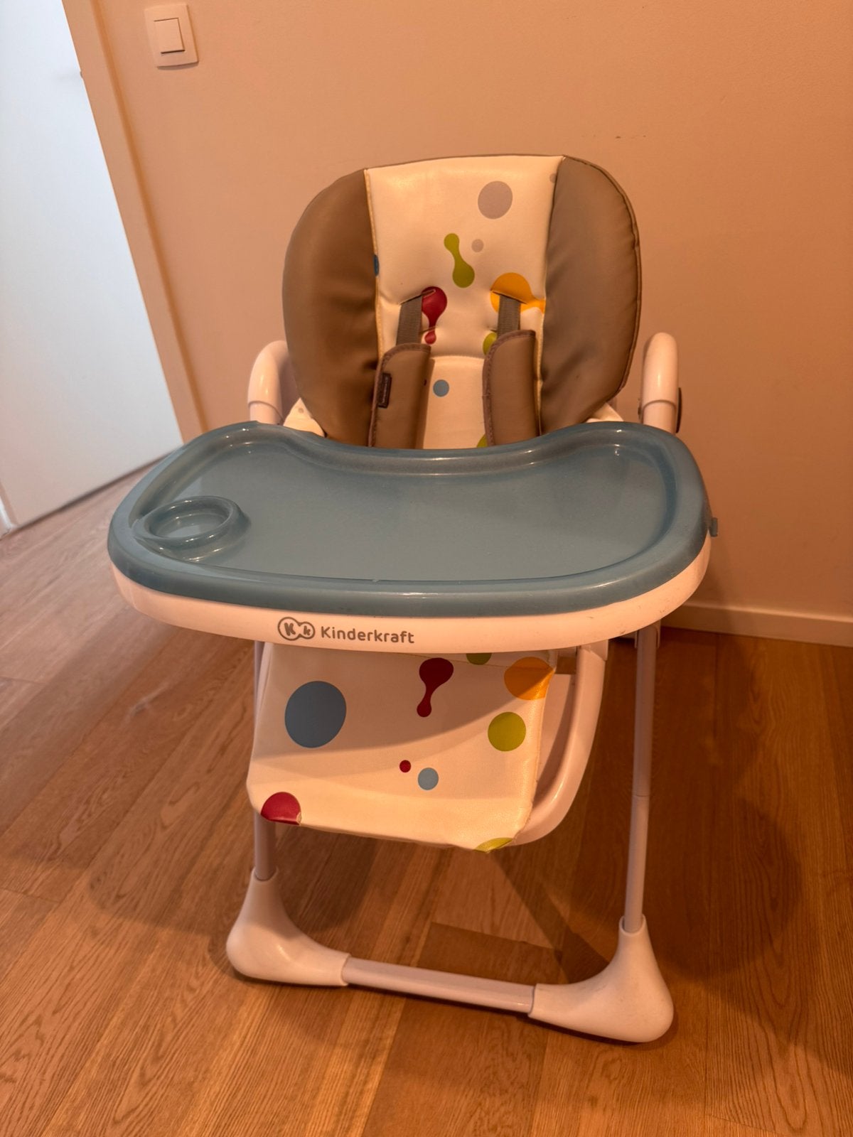 À vendre chaise haute pour bébé-30 euro Bruxelles, Enfants & Bébés, Enlèvement, Utilisé