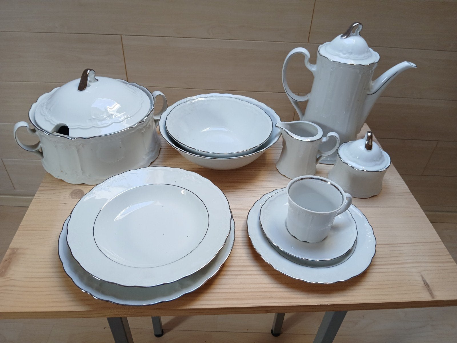 66-delig servies, Enlèvement