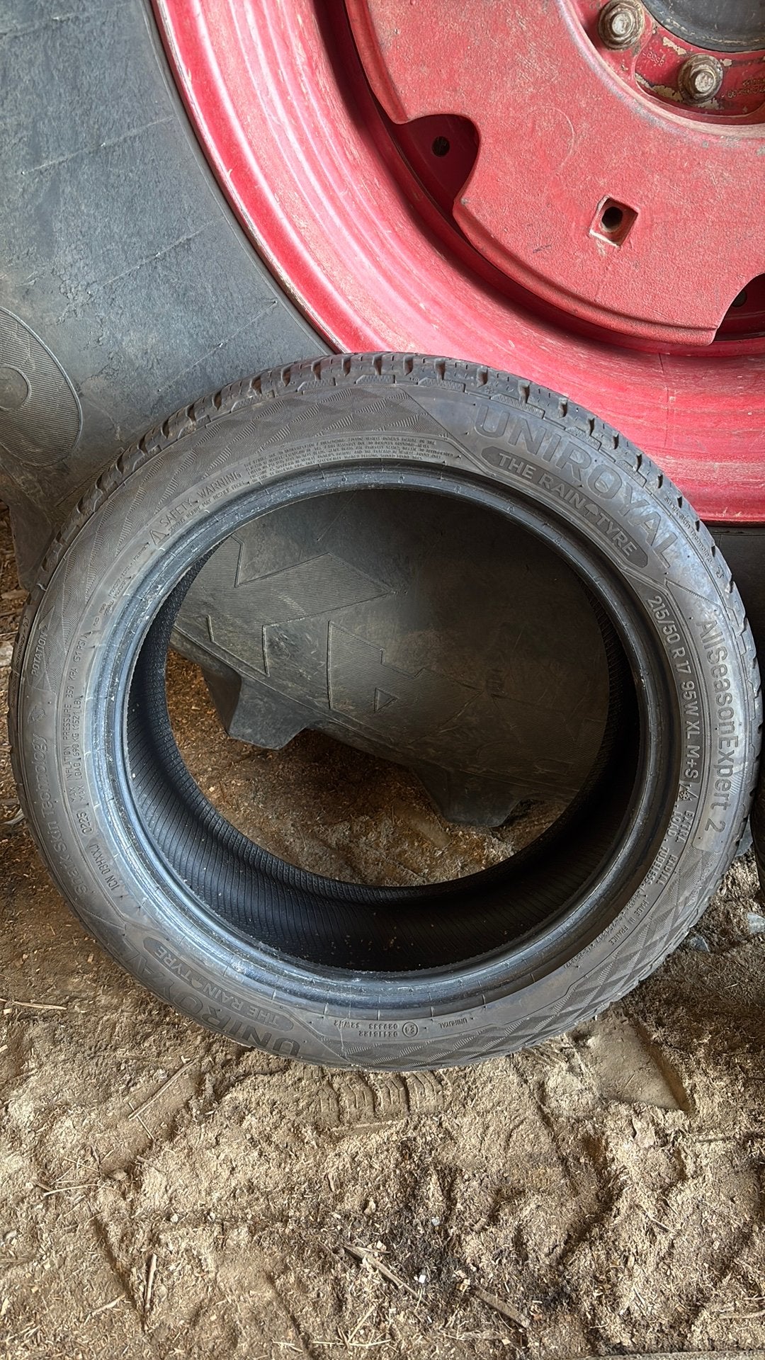 Pneus 215/50 R 17, Enlèvement, Utilisé