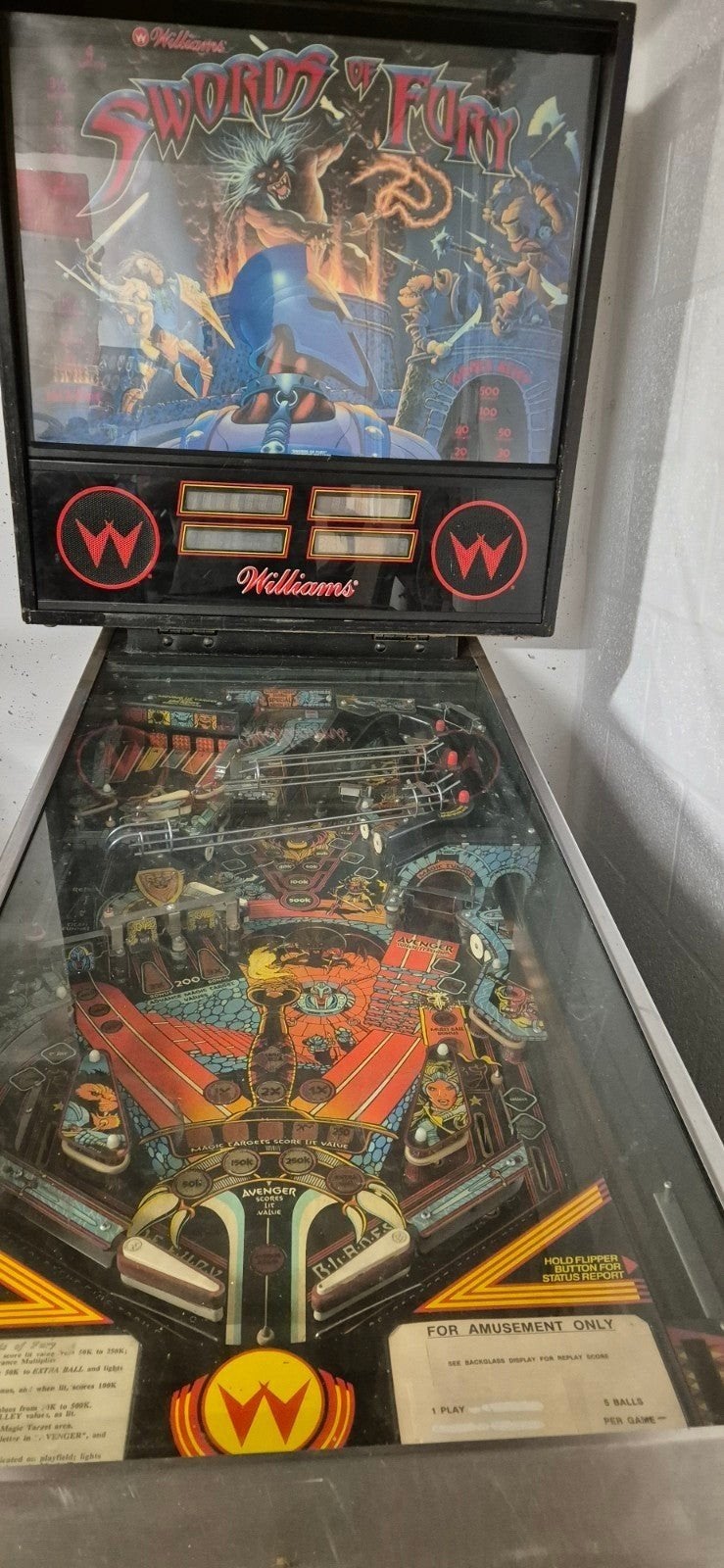 flipperkast 'SWORD OF FURY", Flipper (jeu), Williams, Enlèvement, Utilisé