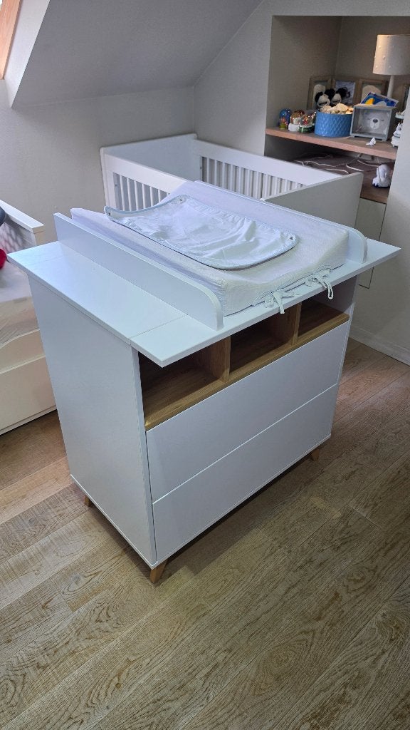 Quax Loft commode barrier met extensie White, Kinderen en Baby's, Kinderkamer | Commodes en Kasten, Ophalen, Zo goed als nieuw