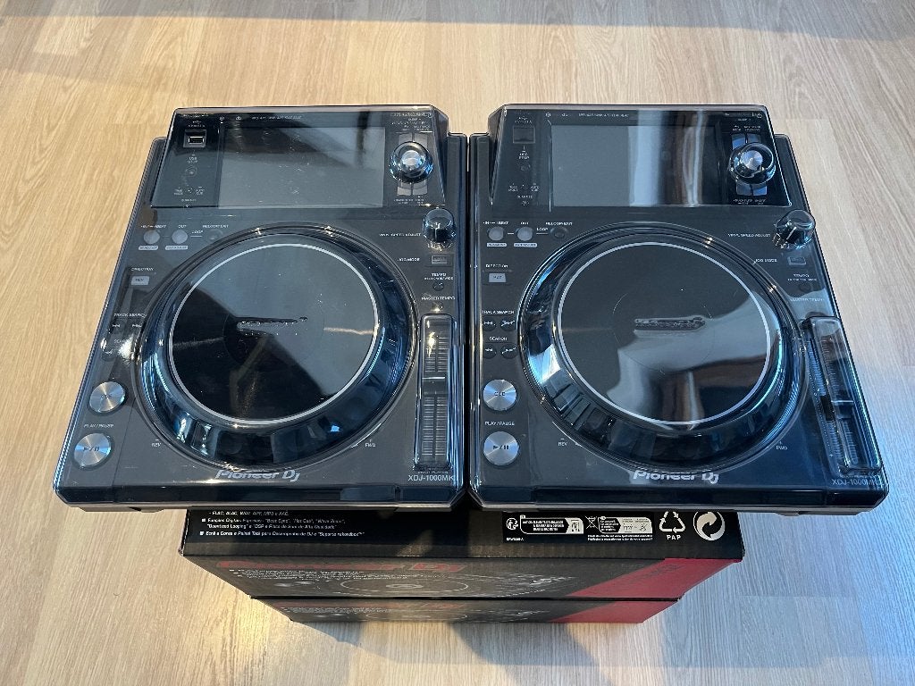 2x Pioneer XDJ 1000 mk2 + Decksaver, Musique & Instruments, Enlèvement, Comme neuf, DJ-Set, Pioneer