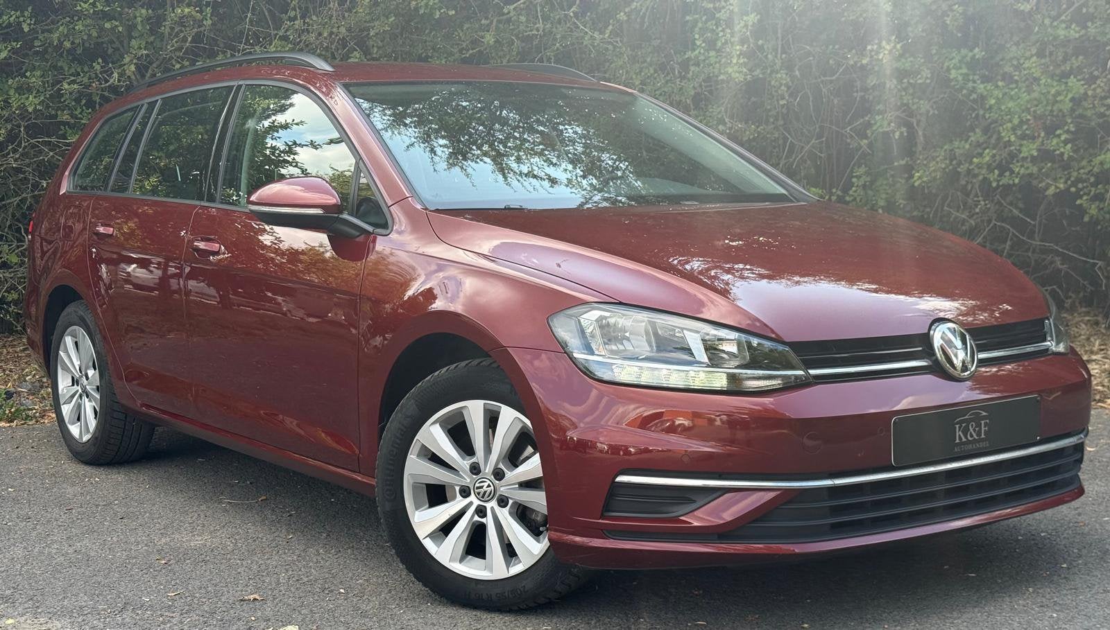 VOLKSWAGEN GOLF 7.5 VARIANT 1.6 TDI – 09/2020, Voorwielaandrijving, Stof, Euro 6, 4 cilinders