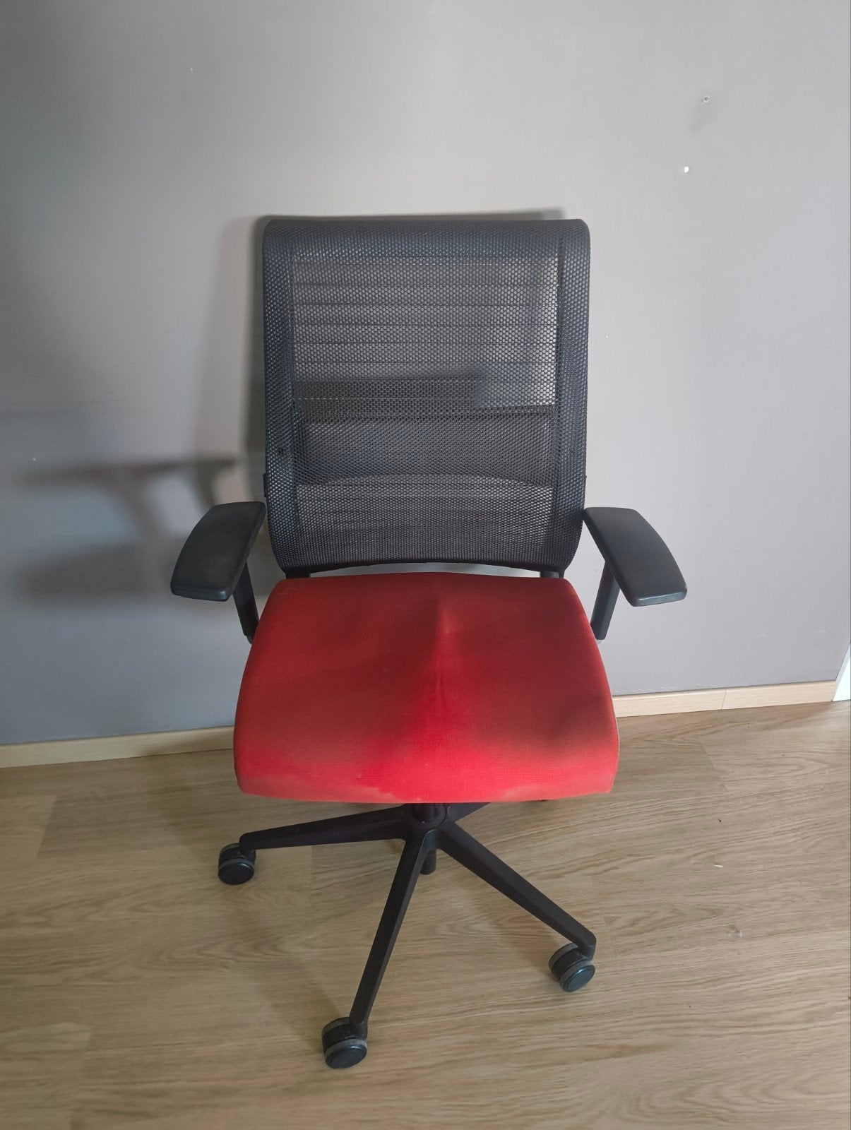 Steelcase leap, Huis en Inrichting, Bureaustoelen, Ophalen
