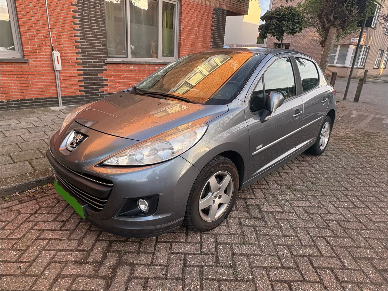 Peugoet 207 1.4 benzine 2011 met keuring, Euro 5, Achat, 5 portes, Particulier