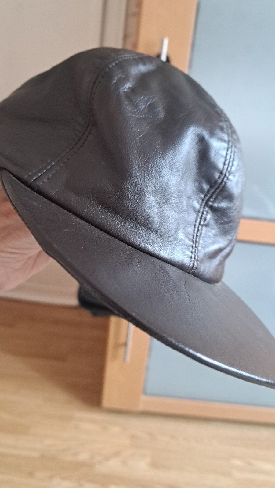 Chapeau  de cuir  vreu  bonne  marque, Enlèvement ou Envoi
