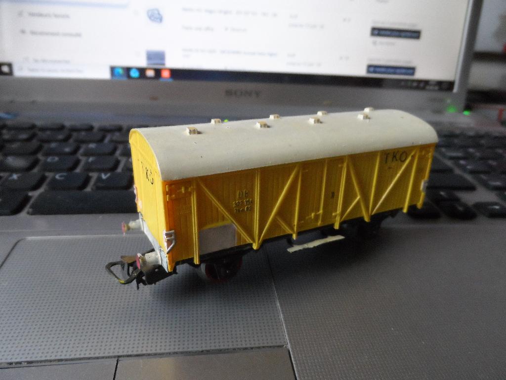 Märklin HO  -Wagon réfrigéré - 307  327154 - TKO - DB ..., Analogique, Enlèvement ou Envoi, Wagon, Utilisé