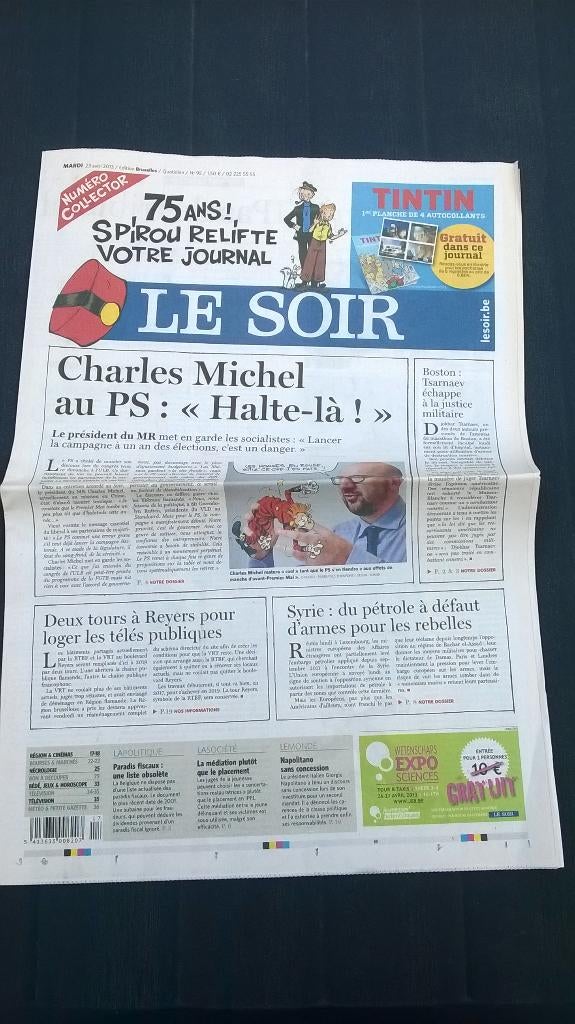 Strips: Le Soir – Special 75 ans Spirou + sticker Kuifje, Boeken, Gelezen, Eén stripboek, Ophalen of Verzenden, Herge
