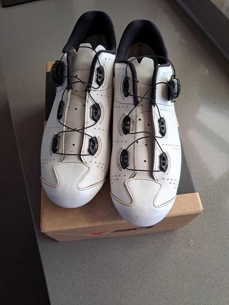Sidi Raceschoenen, Fietsen en Brommers, Ophalen