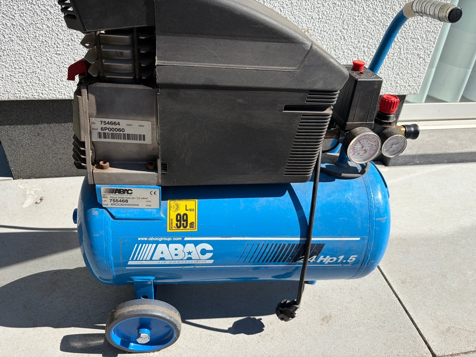 Abac compressor met onderdelen, Doe-het-zelf en Bouw, Compressors, Ophalen, Gebruikt, 6 tot 10 bar, Minder dan 25 liter