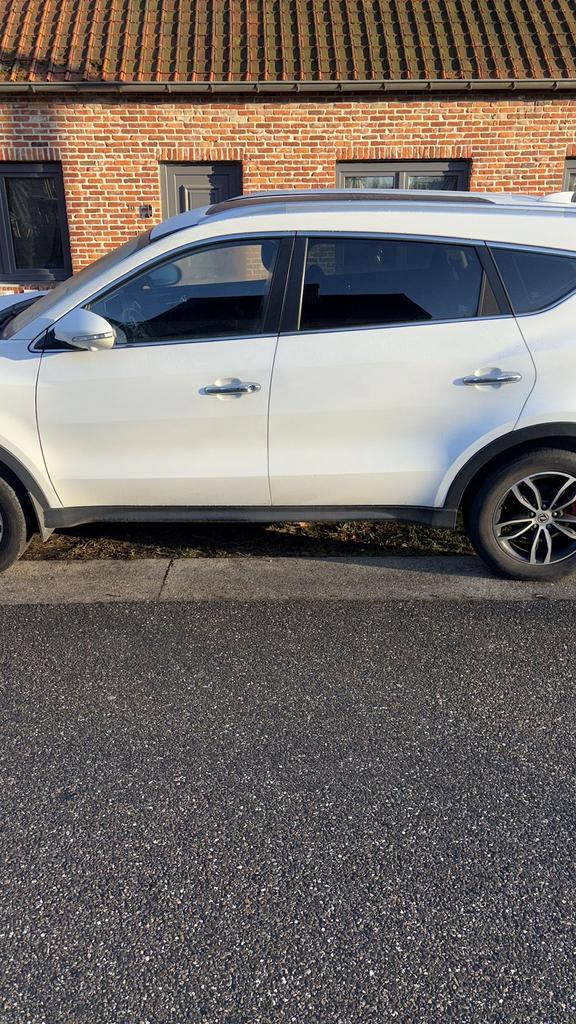 DFSK 2023 – 7 zitplaatsen – Automaat – Bieden vanaf €10000, Auto's, Kia, Automaat, 0 cilinders, Parkeersensor, Leder
