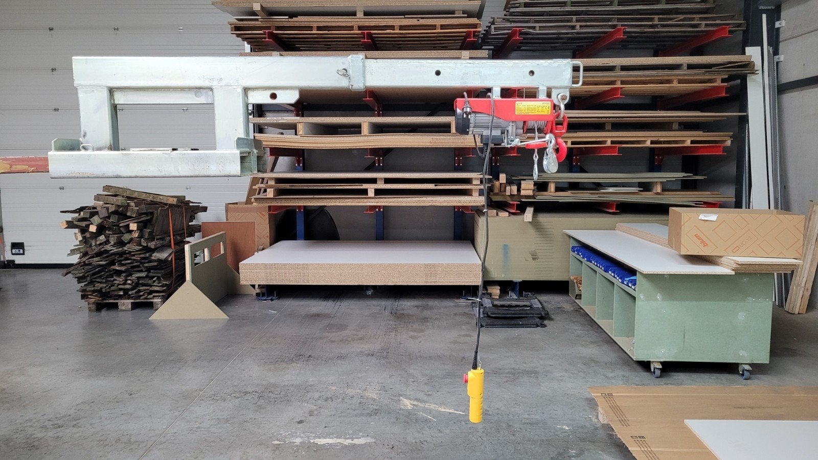 Kraanarm met nieuwe takel, Doe-het-zelf en Bouw, Lieren en Takels, Ophalen, Nieuw, Elektrisch