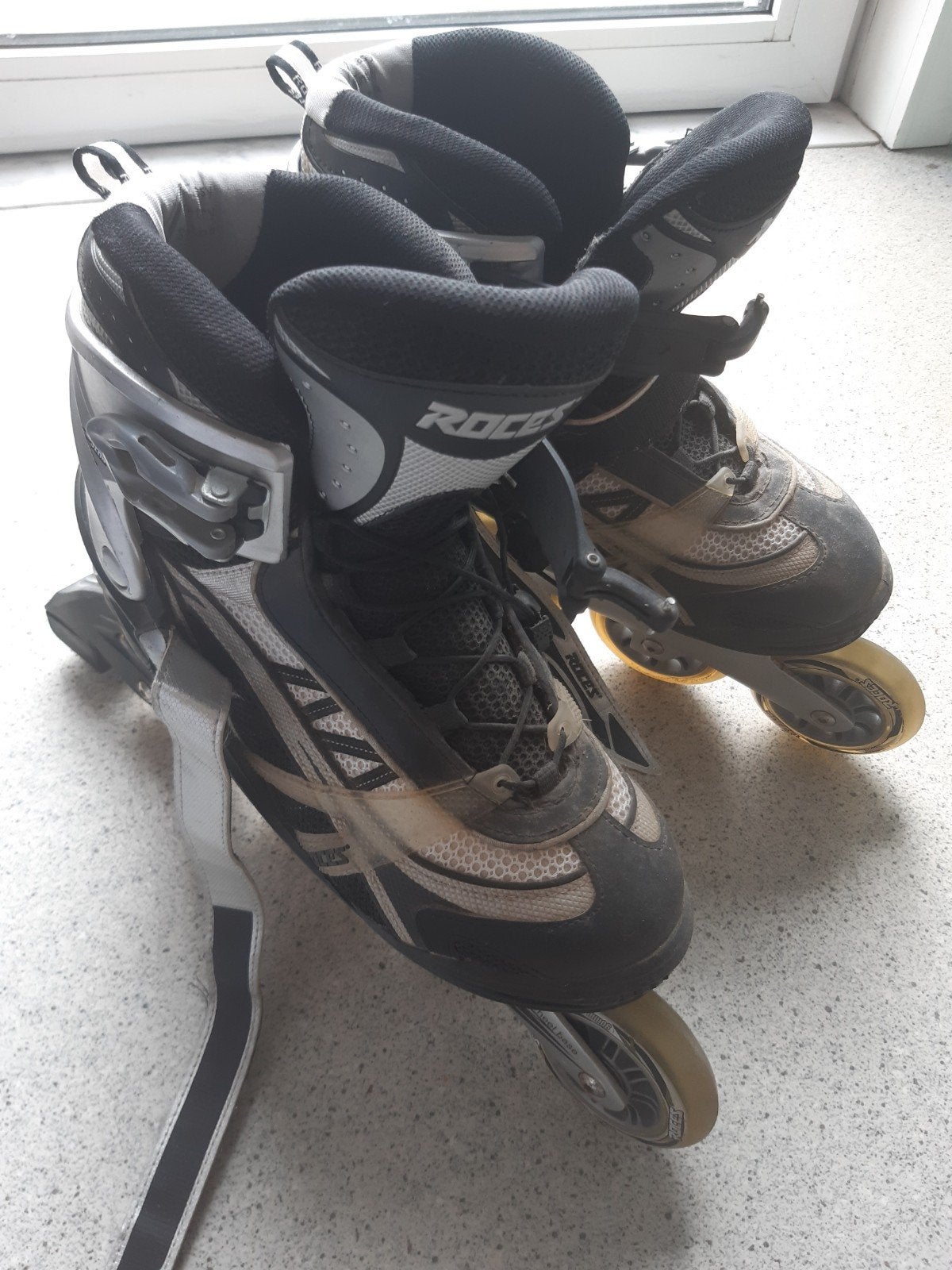 Skeeler 4 wieltjes, Sport en Fitness, Skeelers, Ophalen, Zo goed als nieuw, Roces