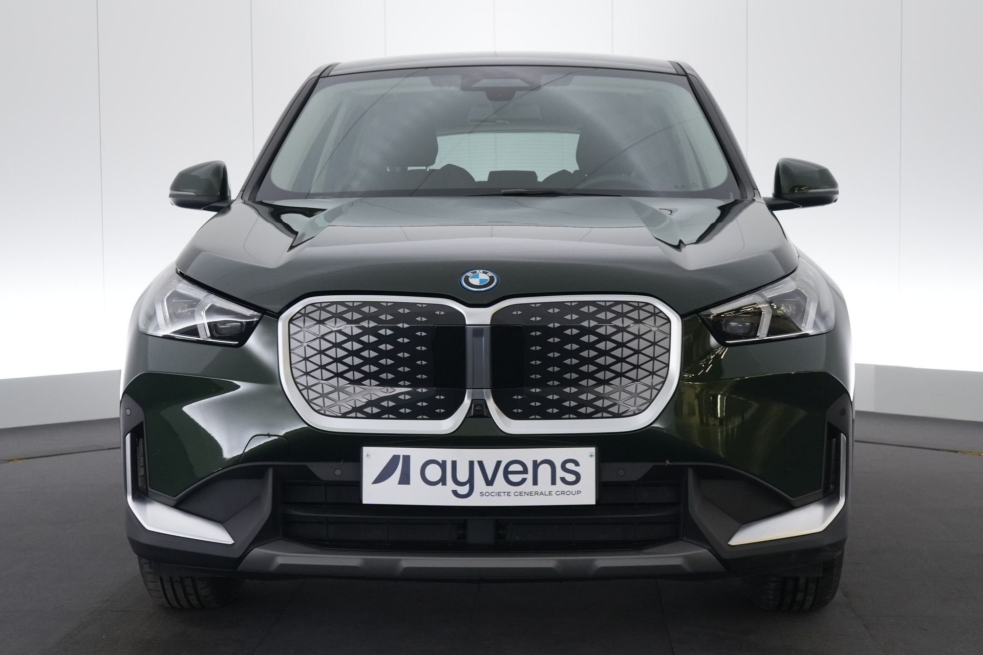 (2FJH430) BMW IX1, Entreprise, 5 portes, 5 places, Automatique