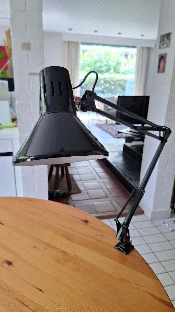 Klassieke architectenlamp met verstelbare schroefklem, Huis en Inrichting, Ophalen, Gebruikt, Zwart, Eglo
