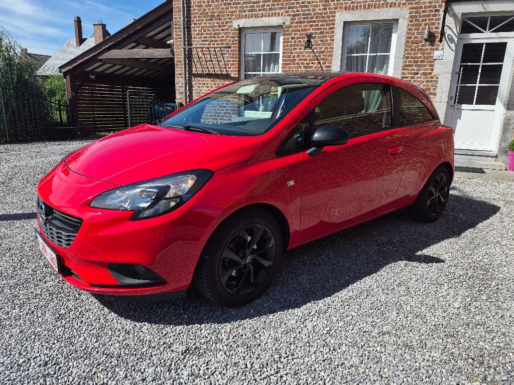 Opel Corsa 2017 1.2i Black Edition 79.500kms, Auto's, Voorwielaandrijving, Stof, Particulier, 1200 cc