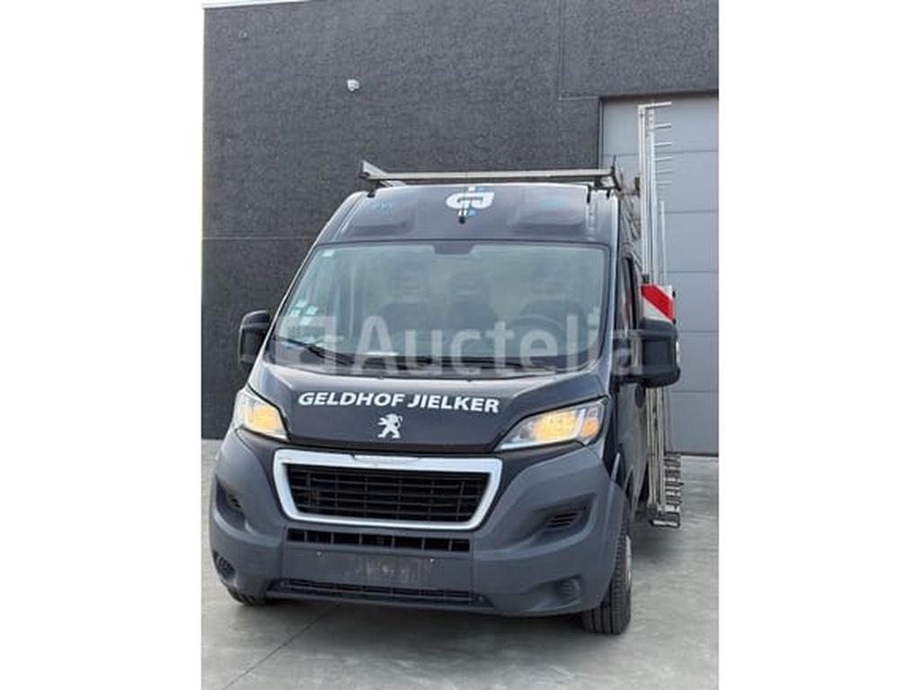 lichte vrachtwagen PEUGEOT Boxer (2017 / VF3 YC3 MFC 12 D62, Auto's, Overige brandstoffen, Bedrijf, Overige carrosserie, Te koop