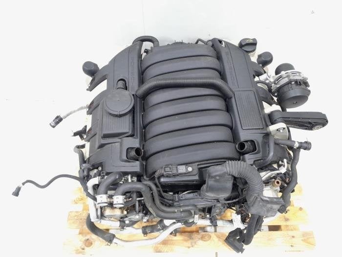 Motor van een Porsche Panamera, Gebruikt, -, -, Porsche