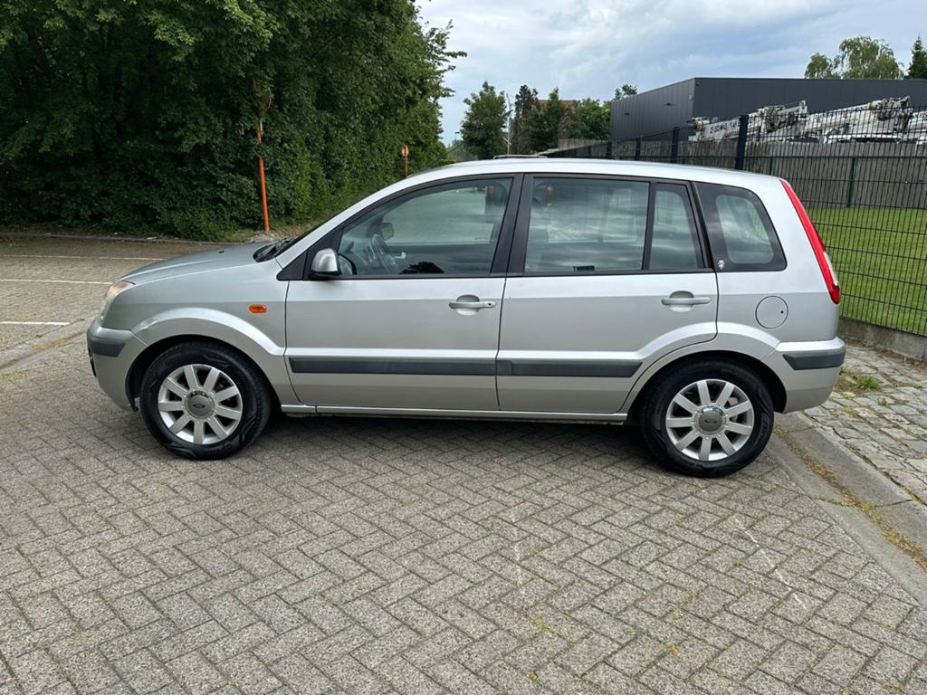 Ford focus benzine automaat, Auto's, 1600 cc, Particulier, Focus, Radio