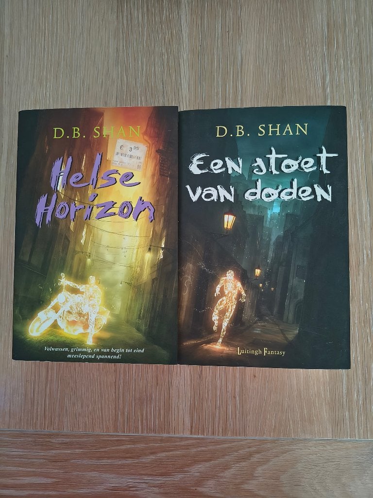 2 Fantasy boeken D.B.SHan, Ophalen, Gelezen