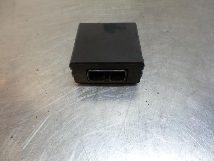 Module (divers) d'un Toyota Yaris (Yaris 1 00-), -, 3 mois de garantie, Toyota, Utilisé