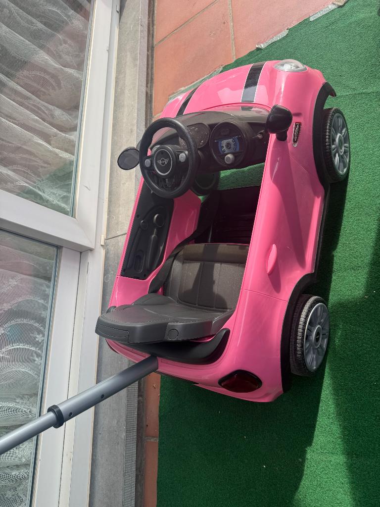 Voiture enfant, Enlèvement, Comme neuf