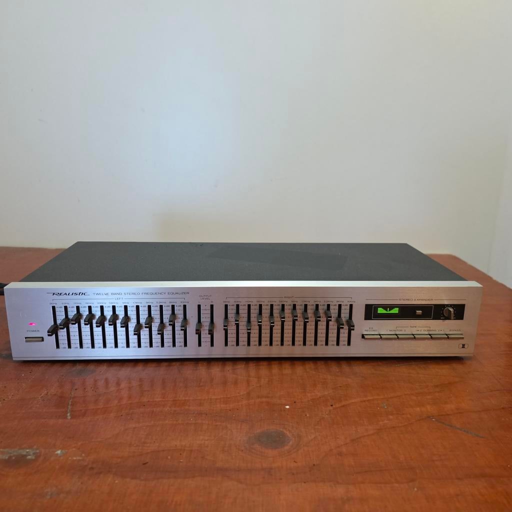 Realistic equalizer, Enlèvement