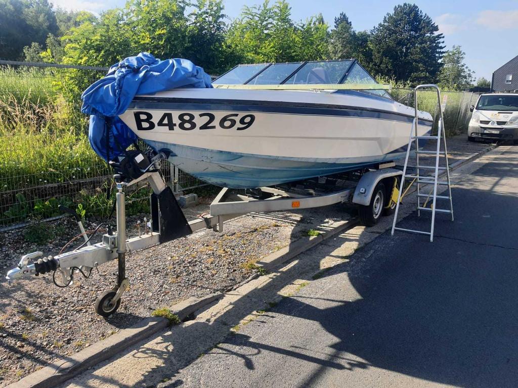 Bateau open / runabout (bateau à moteur de plaisance) + rem, Sports nautiques & Bateaux, Bateaux à moteur & Yachts à moteur, Utilisé