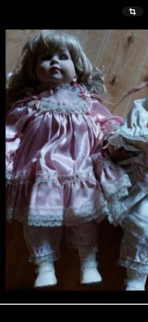 À vendre poupée en porcelaine : Antiquités, Antiquités & Art, Enlèvement