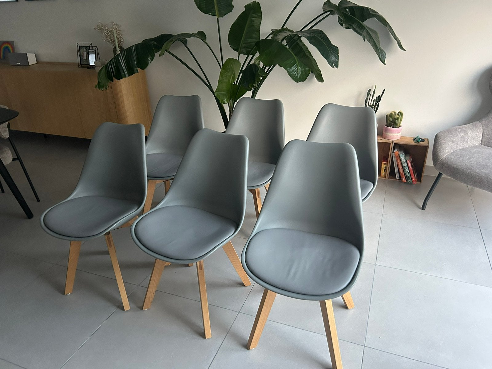 6 stoelen kuipstoelen eetkamerstoelen, Huis en Inrichting, Ophalen, Gebruikt, Grijs