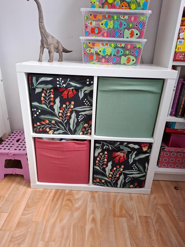 Ikea kallax kast met 4 boxen, Enlèvement, Comme neuf