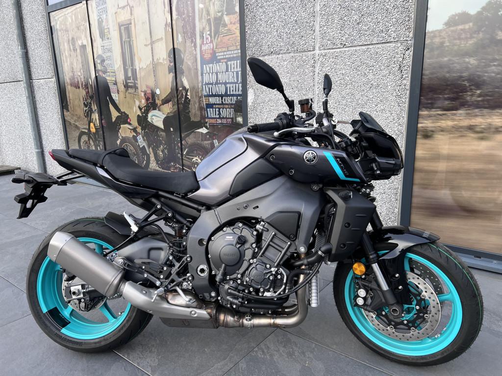 Yamaha MT-10, Bedrijf, Naked bike, Meer dan 35 kW, 1000 cc
