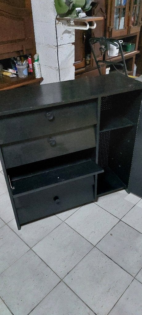 schoenenkast, Enlèvement, Utilisé