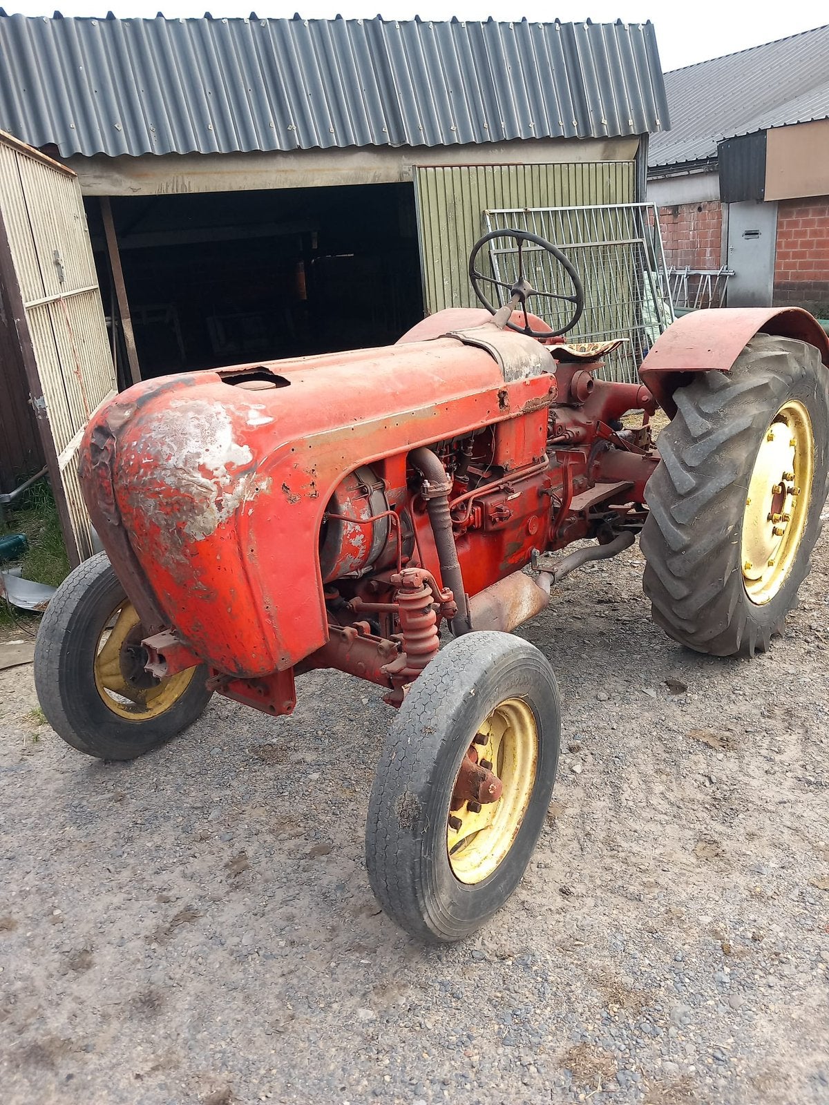 Porsche tractor, Enlèvement