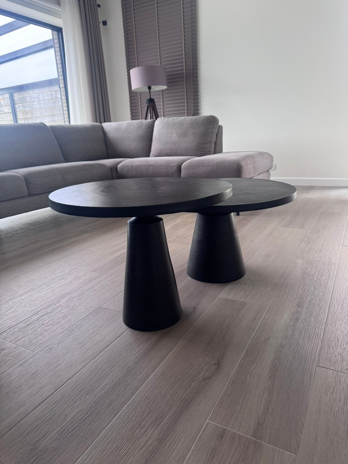 Ronde metalen salontafel, Ophalen, Zo goed als nieuw