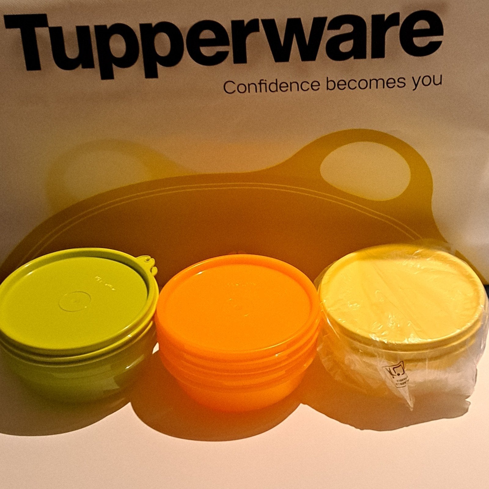 Tupperware set (2) bewaarkommen Nieuw, Maison & Meubles, Cuisine| Tupperware, Enlèvement ou Envoi, Orange